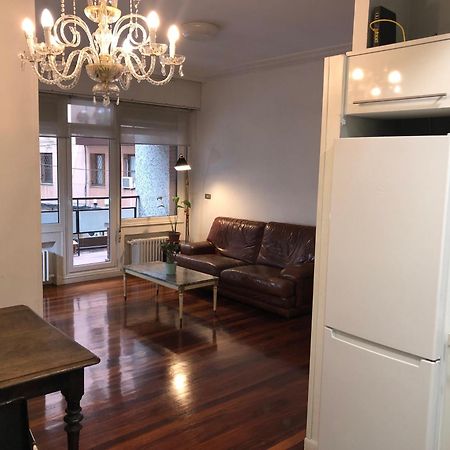 Suite En Apartamento Privado Terraza Centro Bilbao Esterno foto