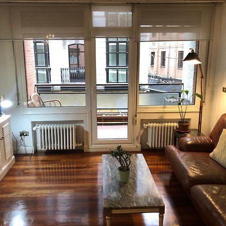 Suite En Apartamento Privado Terraza Centro Bilbao Esterno foto