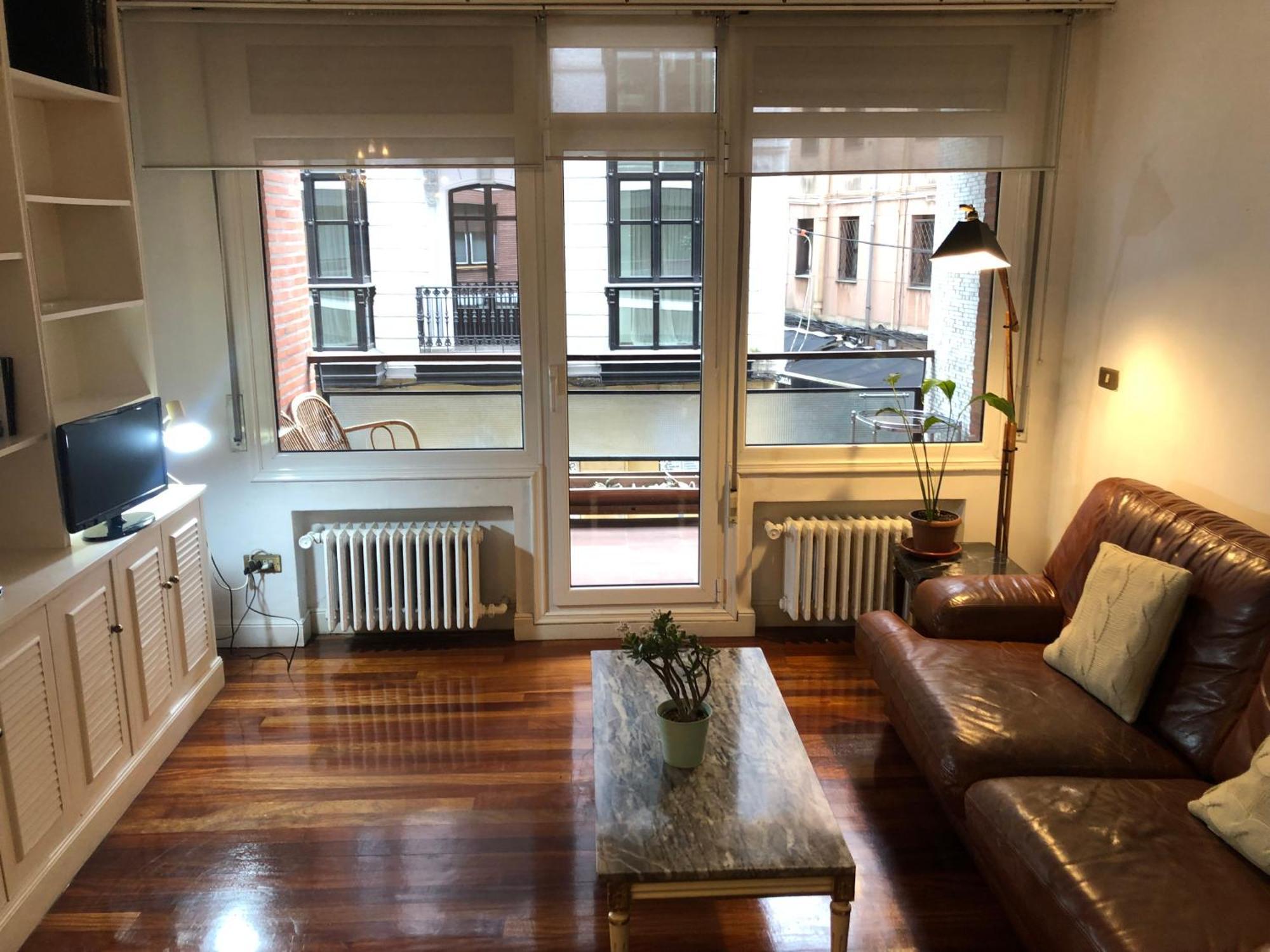 Suite En Apartamento Privado Terraza Centro Bilbao Esterno foto