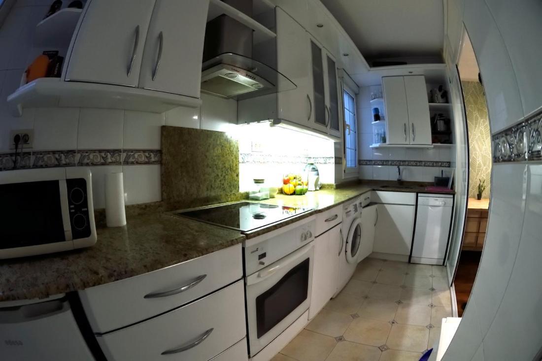 Suite En Apartamento Privado Terraza Centro Bilbao Esterno foto