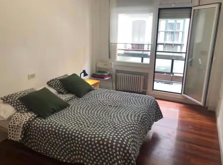 Suite En Apartamento Privado Terraza Centro Bilbao Esterno foto